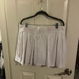 lululemon white tennis skirt